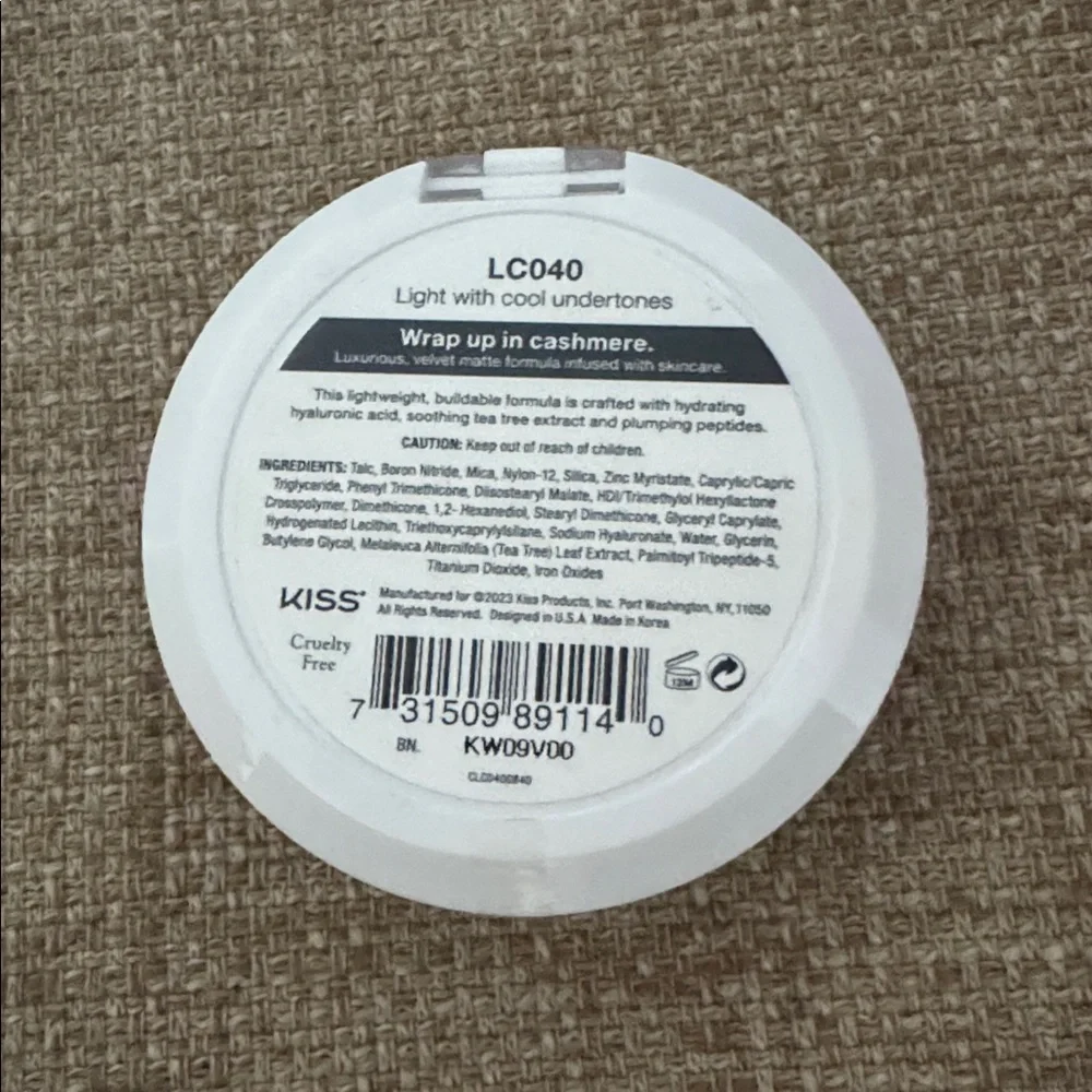 LC040 JOAH Perfect Complexion Cashmere Powder Foundation -‎ Light Cool
